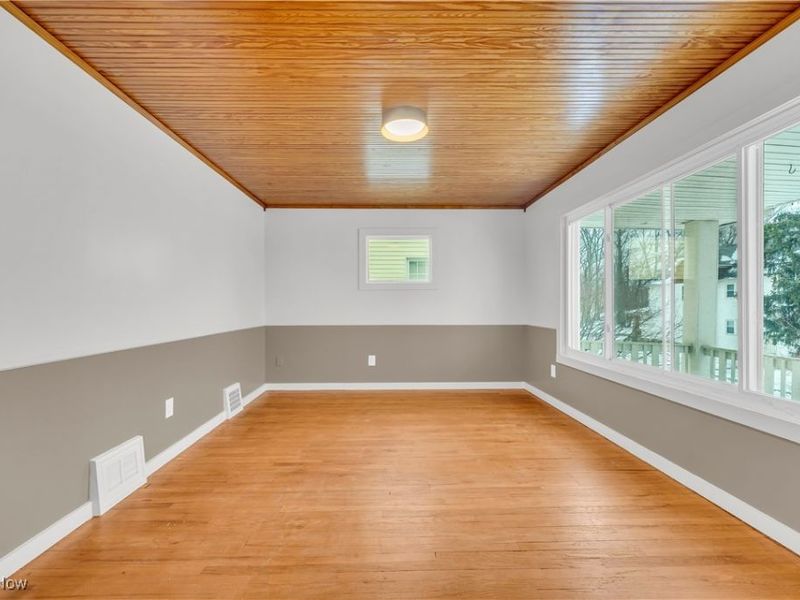 10403 Russell Avenue, Unit 2, Cleveland, OH 44125 Photo 8