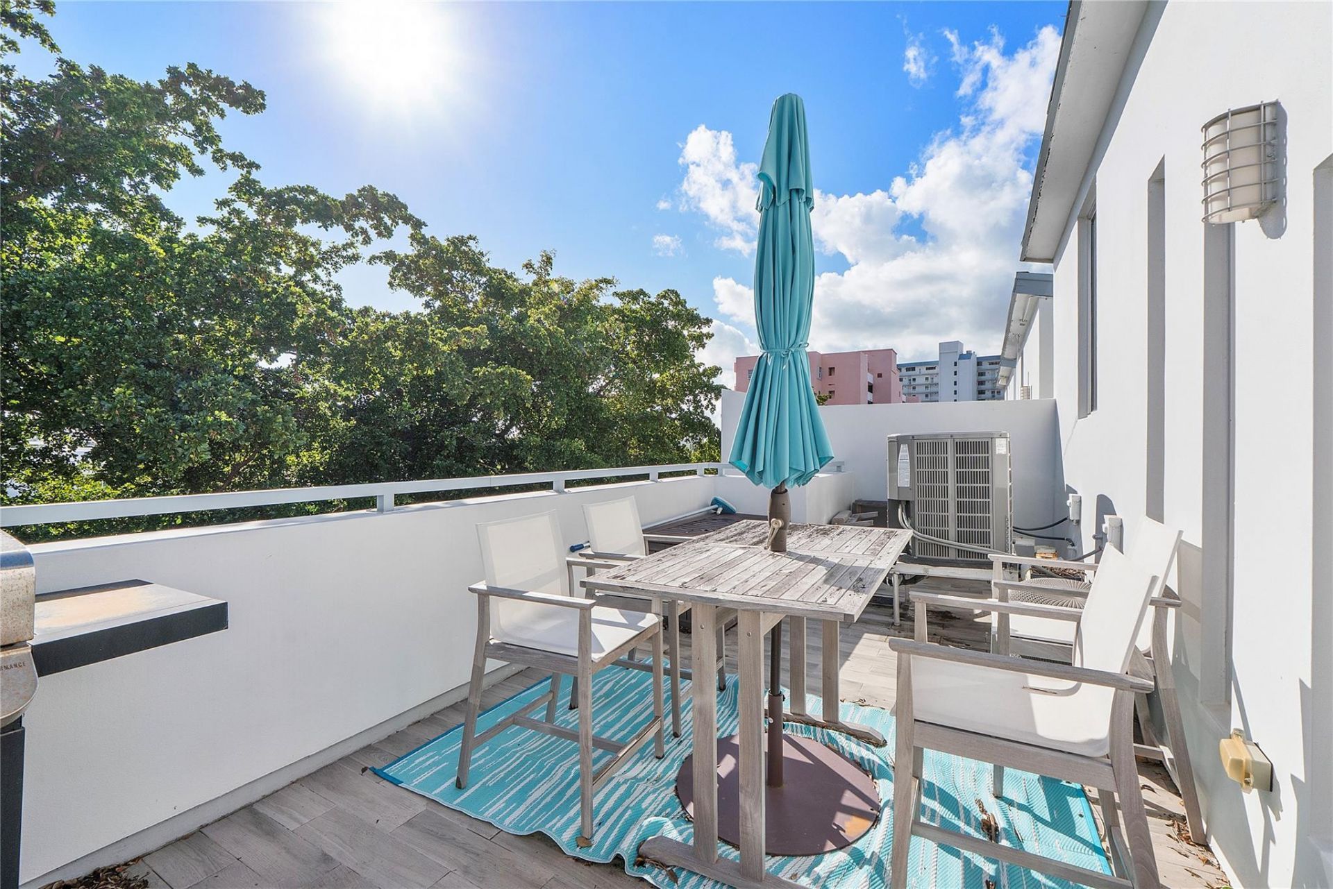 3266 NE 15th Street, Pompano Beach, FL 33062 Photo