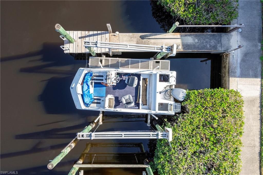 5546 Adam Dr, North Fort Myers, FL 33917 Photo