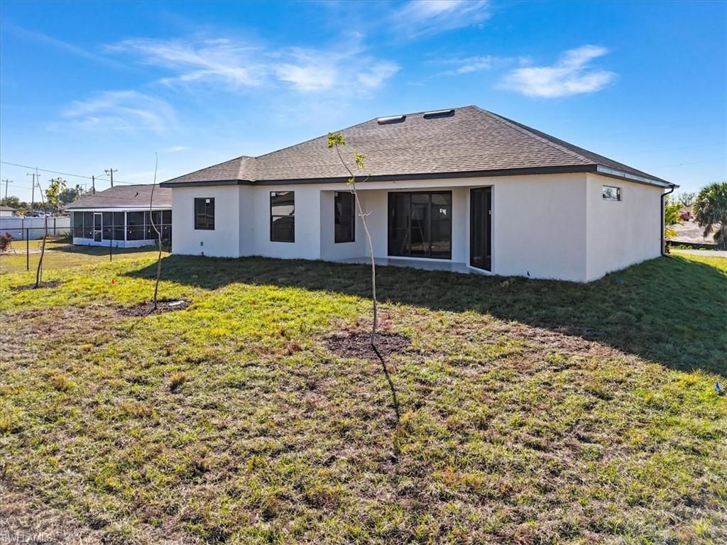 1501 NE 15th Ter, Cape Coral, FL 33909 Photo