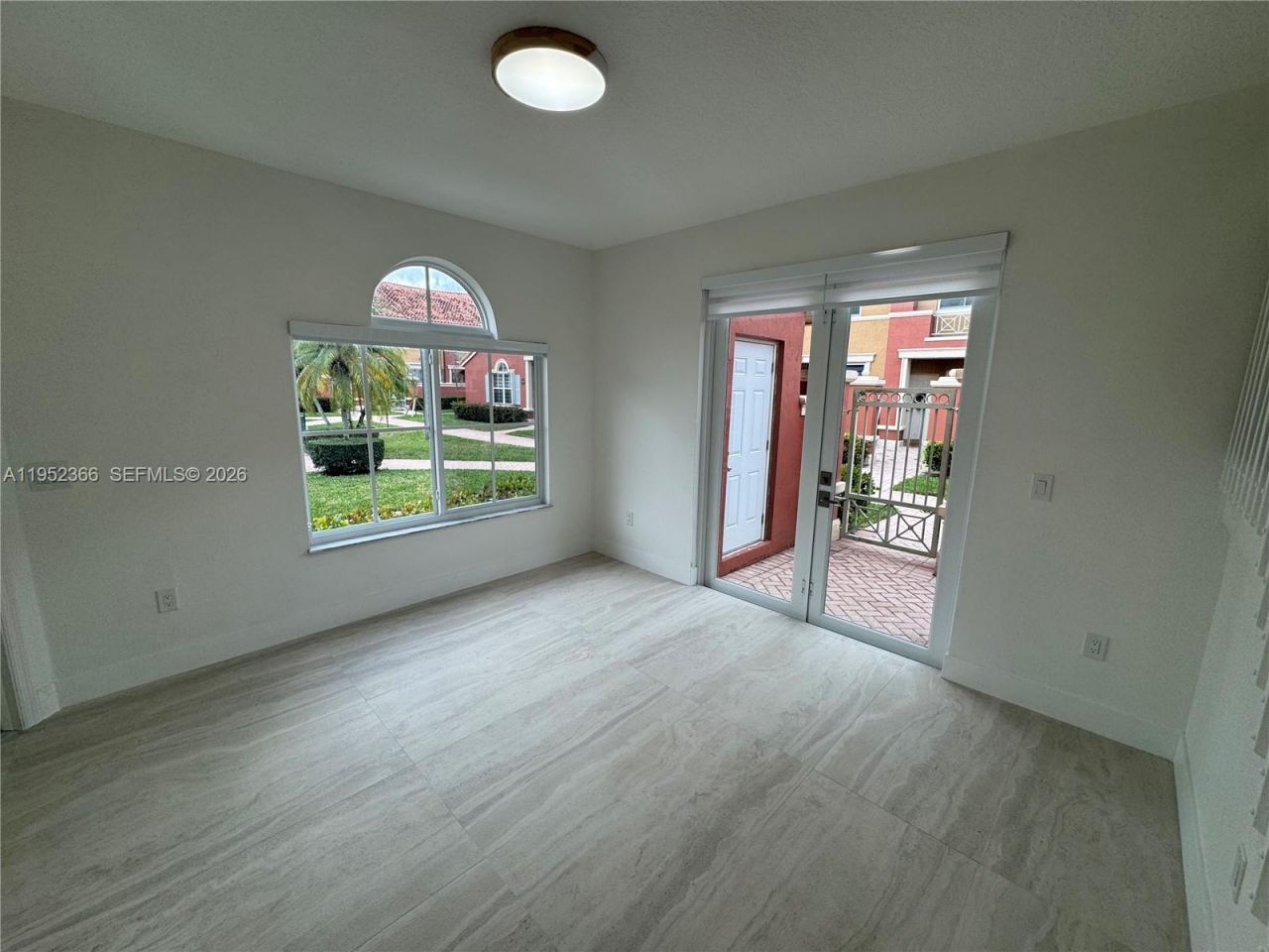 6141 NW 115th Pl, Unit 355, Doral, FL 33178 Photo