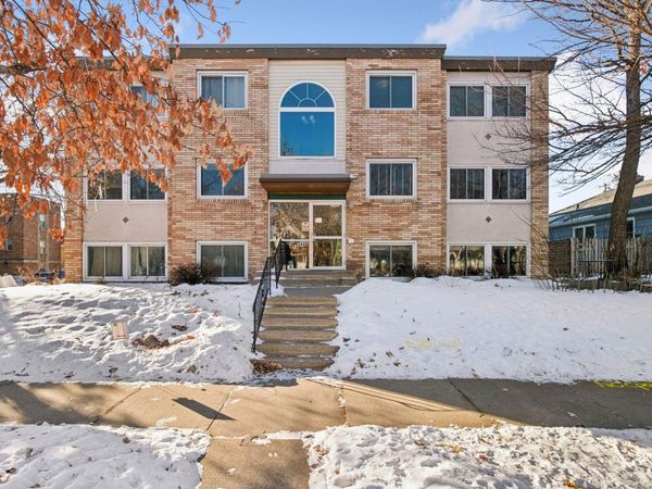 3446 Pleasant Avenue, Unit 7, Minneapolis, MN 55408
