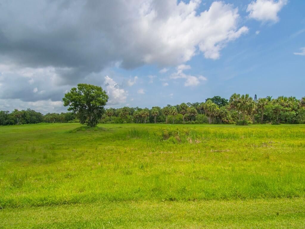 2536 Creekside Drive, Fort Pierce, FL 34981 Photo