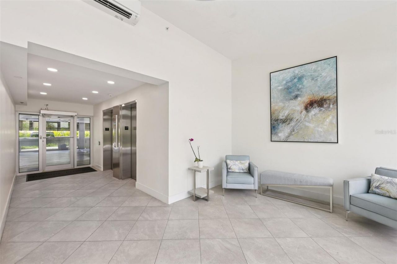 11 Sunset Drive, Unit 502, Sarasota, FL 34236 Photo