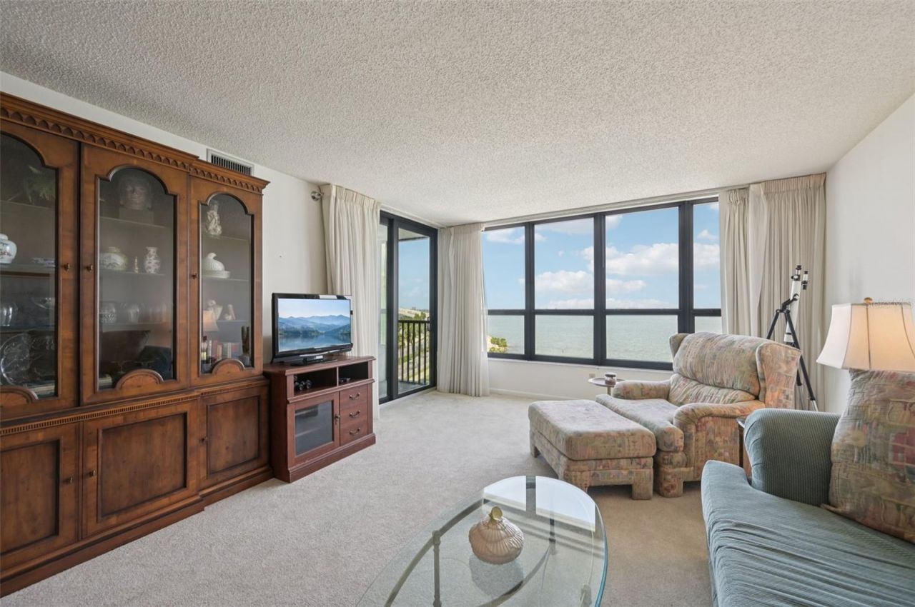 11 Sunset Drive, Unit 502, Sarasota, FL 34236 Photo