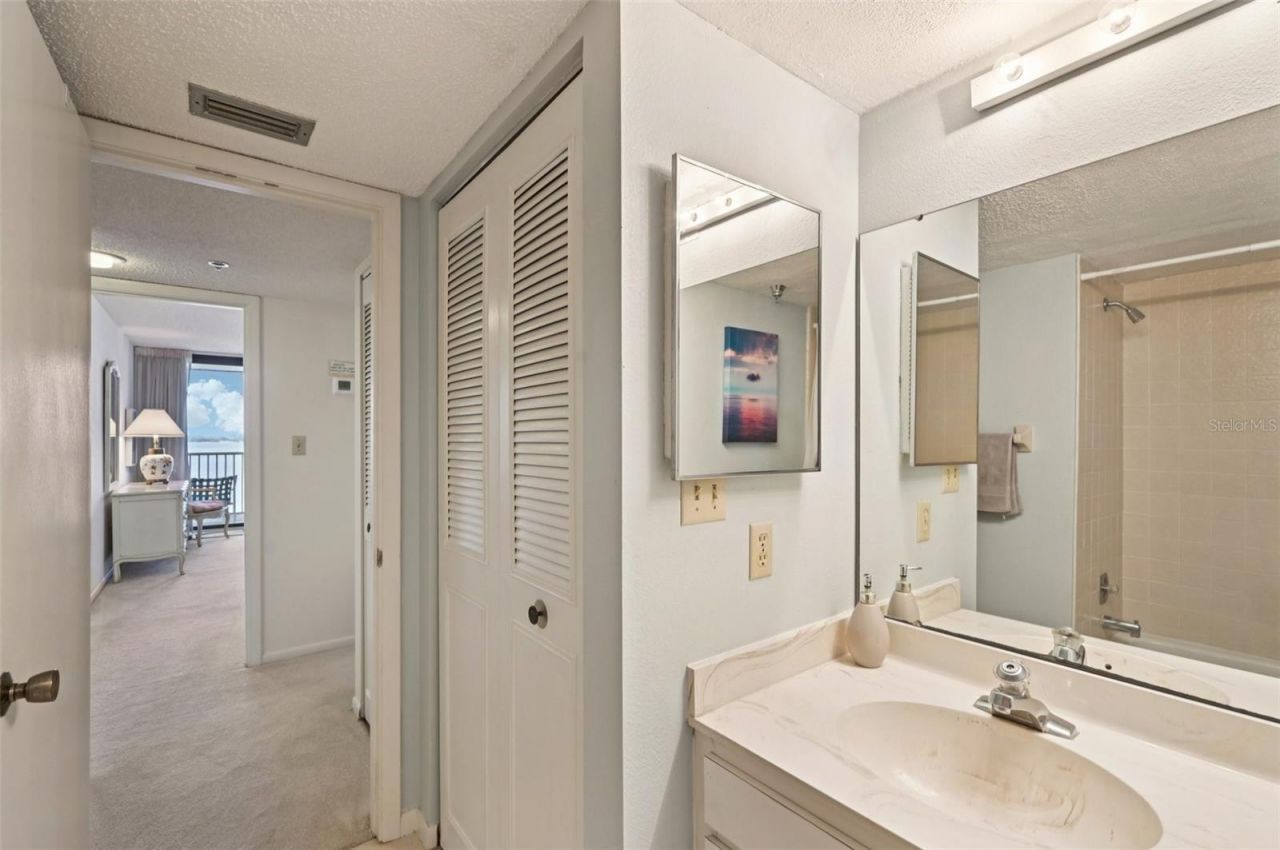 11 Sunset Drive, Unit 502, Sarasota, FL 34236 Photo