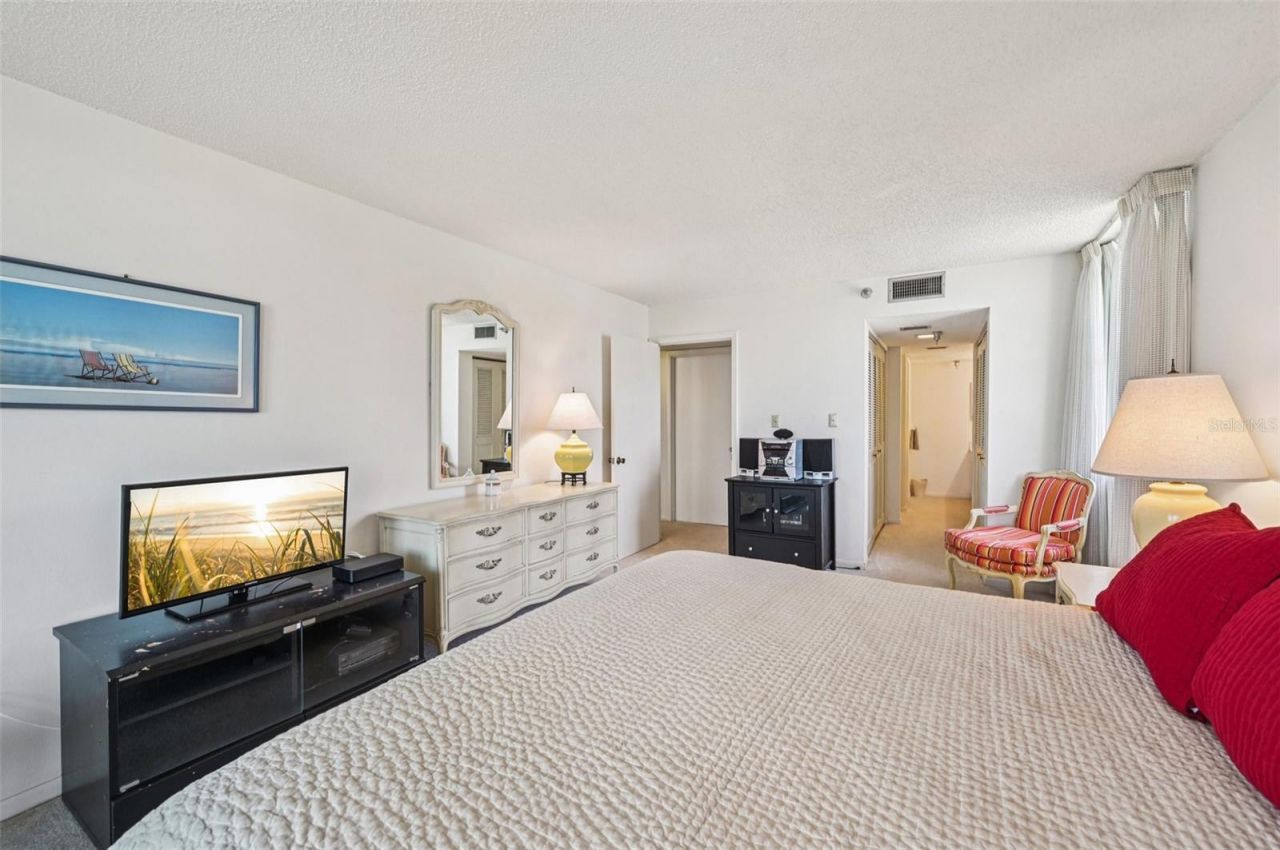 11 Sunset Drive, Unit 502, Sarasota, FL 34236 Photo