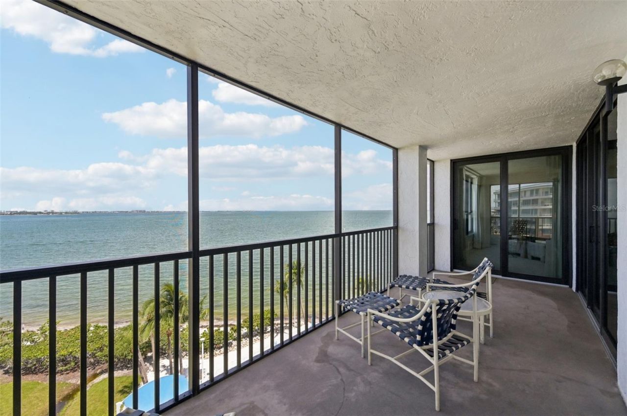 11 Sunset Drive, Unit 502, Sarasota, FL 34236 Photo