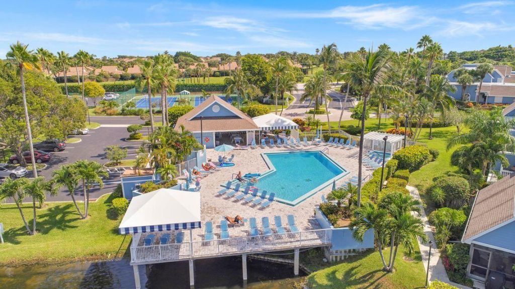127 Ocean Dunes Circle, Jupiter, FL 33477 Photo