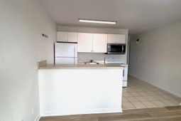 804 12th Ave. S photo 4