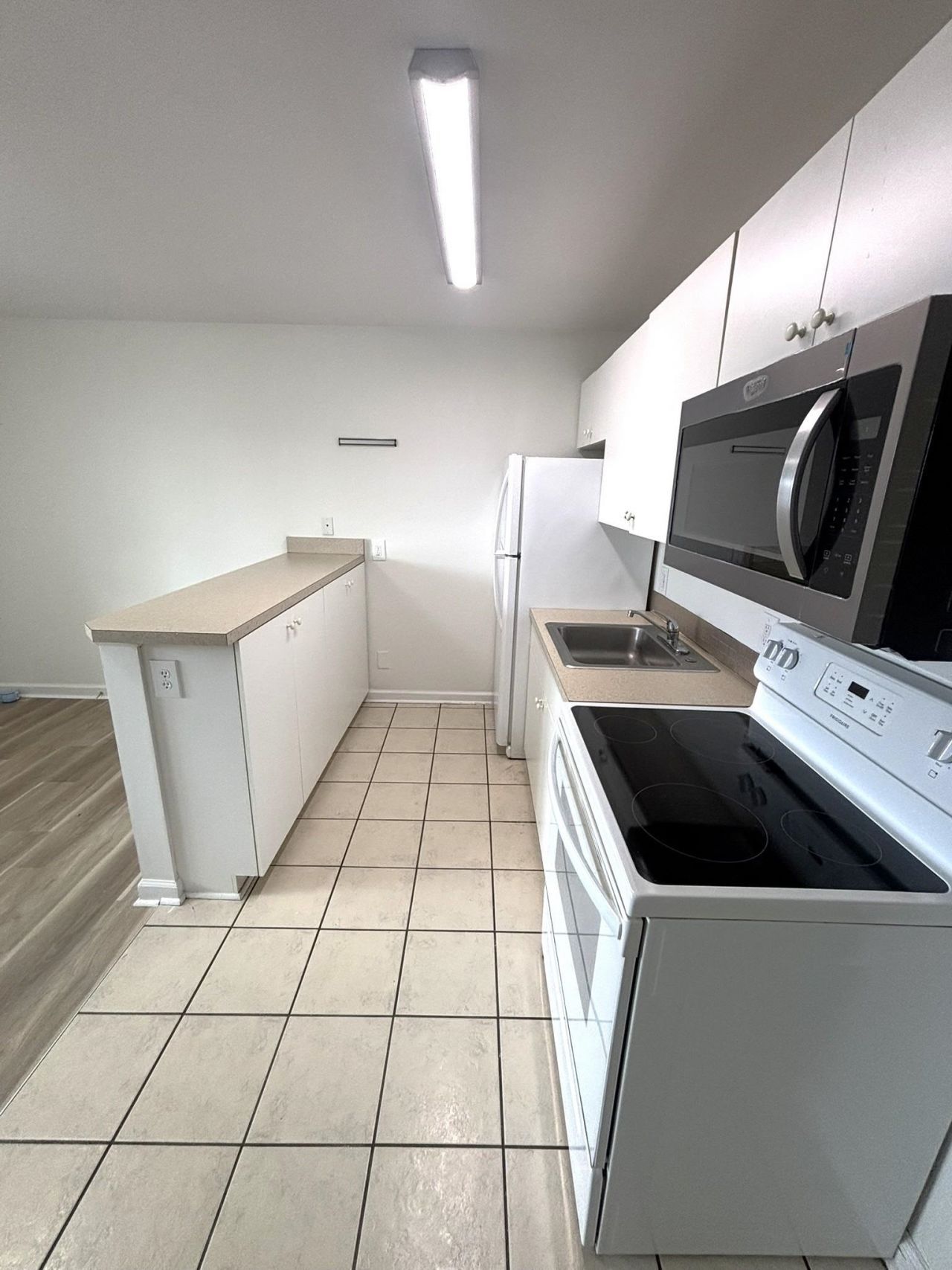 804 12th Ave. S Photo 3