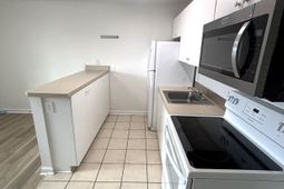 804 12th Ave. S photo 4