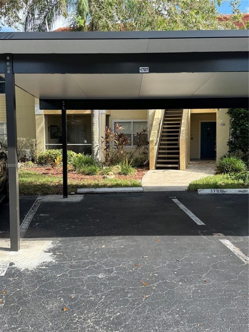 12620 Equestrian Circle, Unit 1707, Fort Myers, FL 33907 Photo
