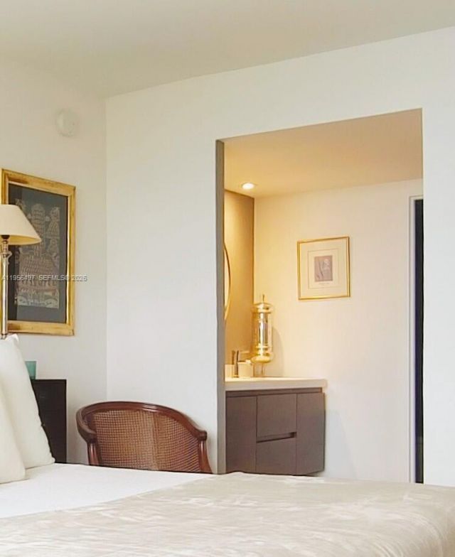 2333 Brickell Ave, Unit 1507, Miami, FL 33129 Photo