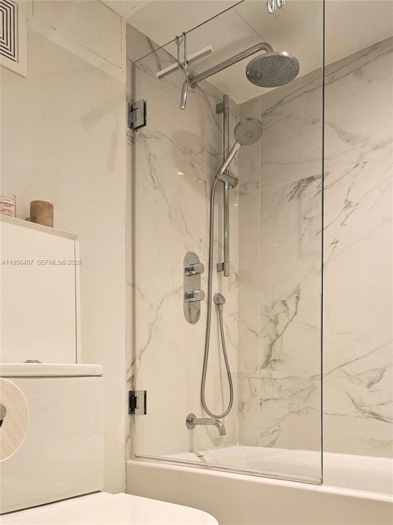 2333 Brickell Ave, Unit 1507, Miami, FL 33129 Photo