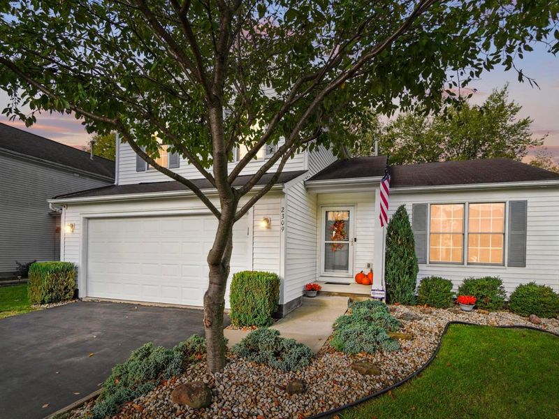 2309 Brookbank Drive, Grove City, OH 43123 Photo 1