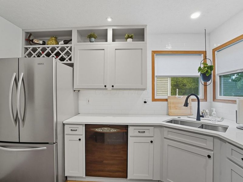 2309 Brookbank Drive, Grove City, OH 43123 Photo 13