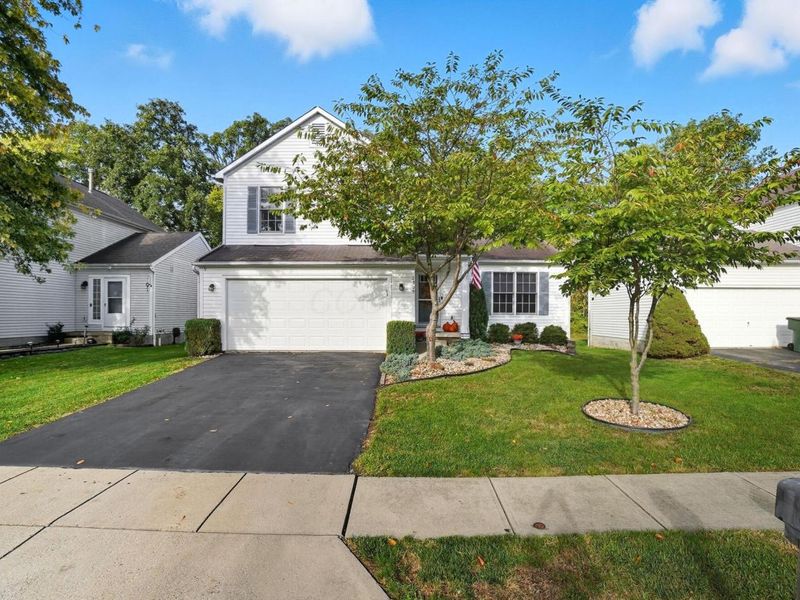 2309 Brookbank Drive, Grove City, OH 43123 Photo 2