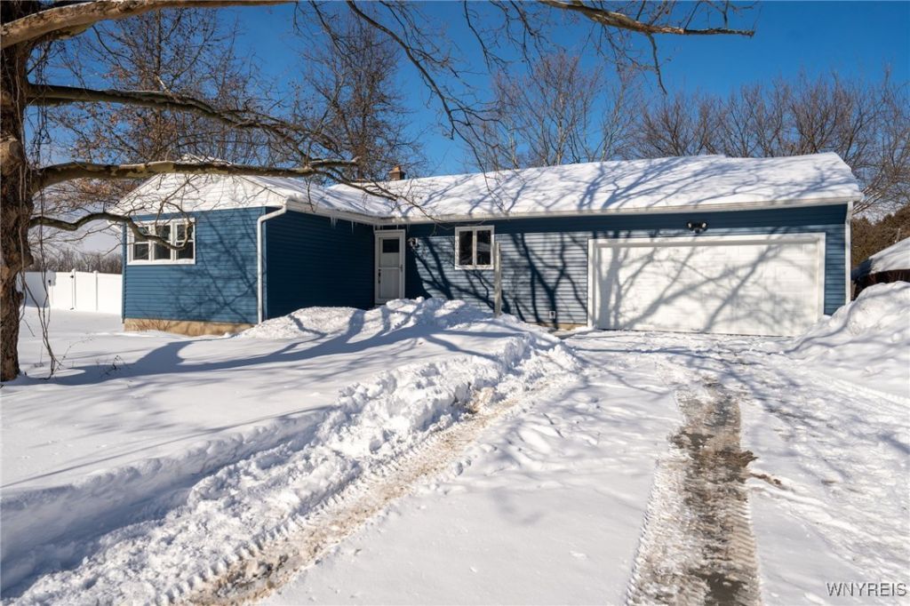 2367 Long Road, Grand Island, NY 14072 Main Photo