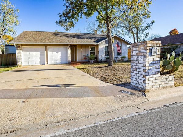 603 Parkview DR, Round Rock, TX 78681