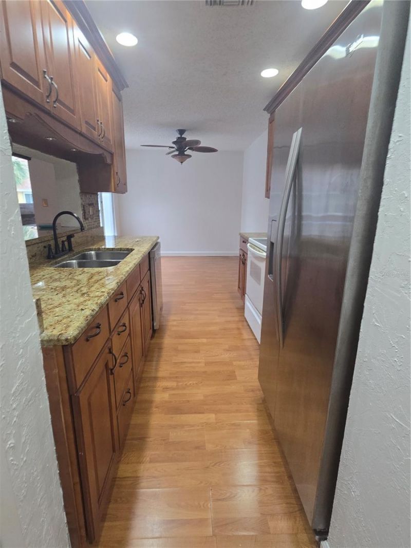 4105 38th Avenue S, Unit F, Saint Petersburg, FL 33711 Photo