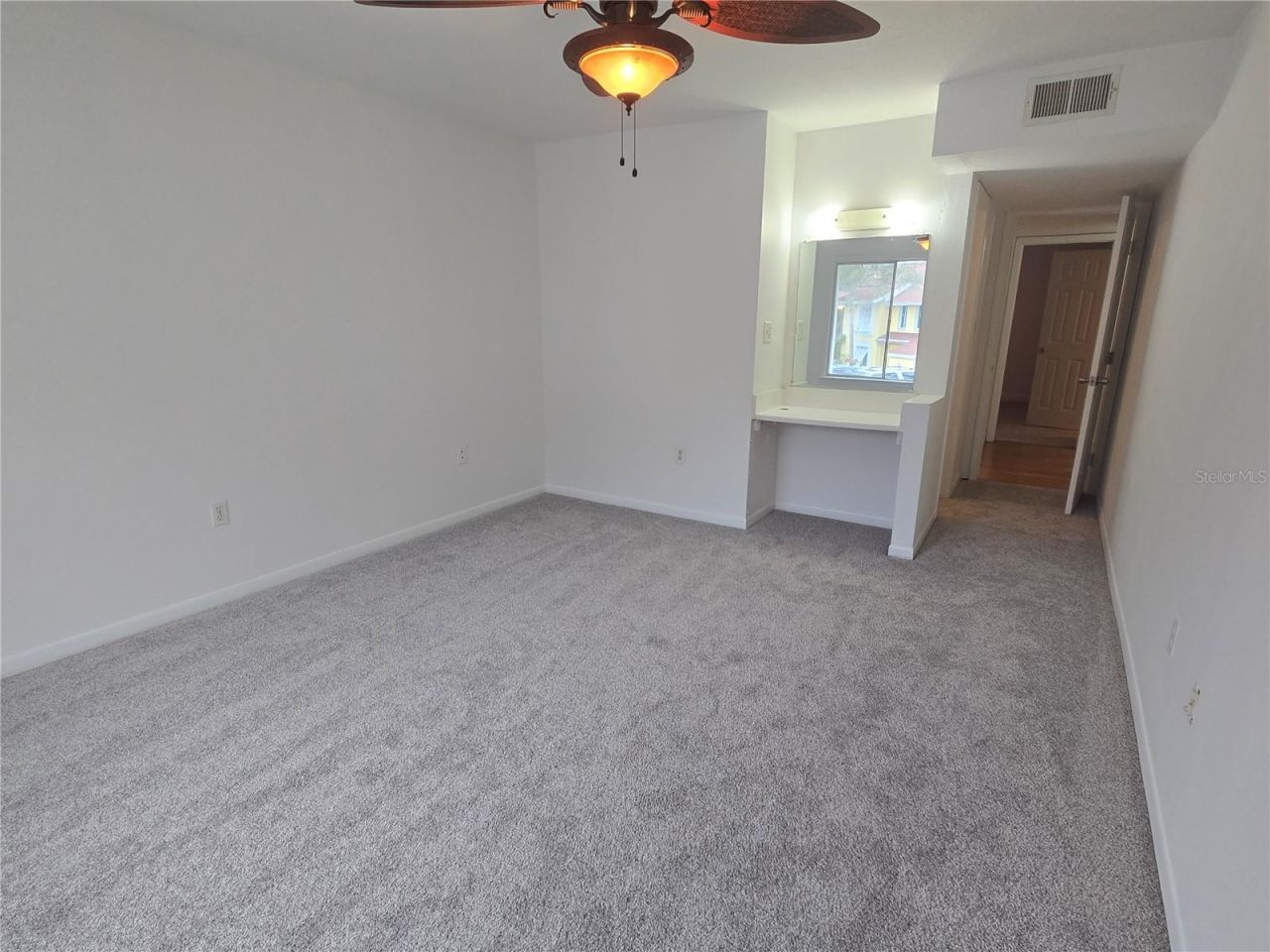 4105 38th Avenue S, Unit F, Saint Petersburg, FL 33711 Photo