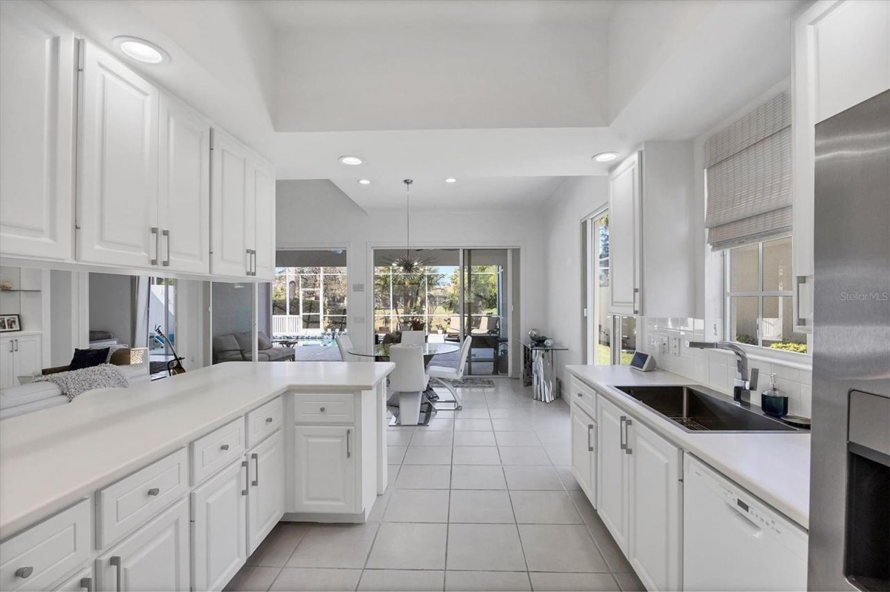 5573 Lucia Place, Sarasota, FL 34238 Photo