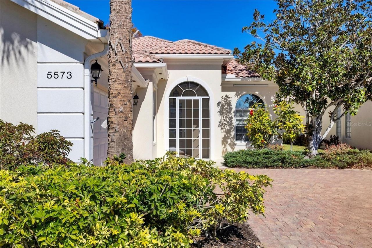 5573 Lucia Place, Sarasota, FL 34238 Photo