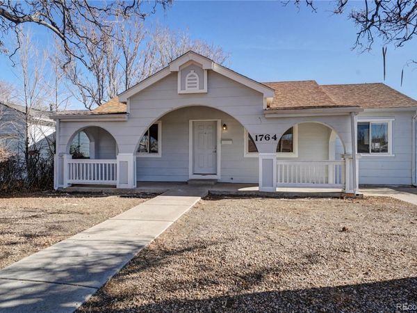 1764 Oakland Street , Aurora, CO 80010