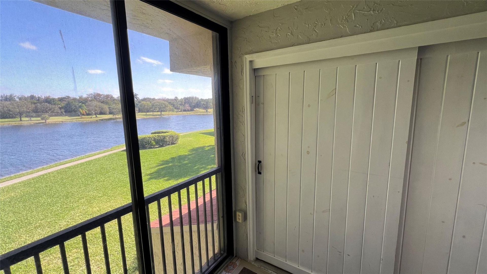 2757 Carambola Circle, Unit 1932, Pompano Beach, FL 33066 Photo