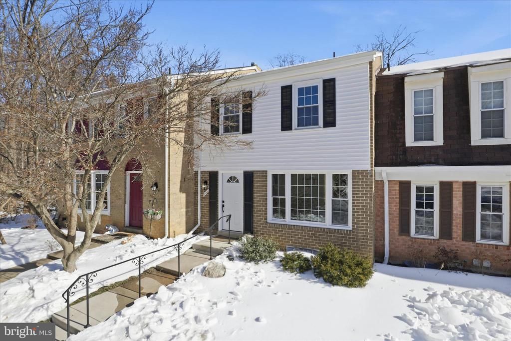 6027 Bonnie Bern Court, Burke, VA 22015 Main Photo