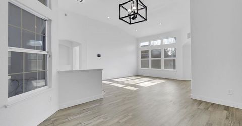 2004 Falls Dr, Yuba City, CA 95993 Photo