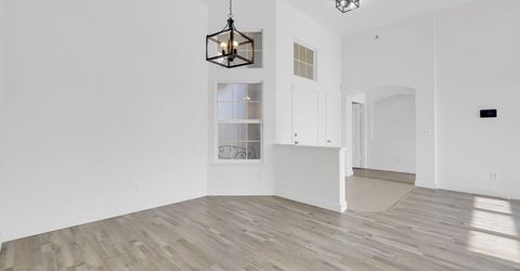 2004 Falls Dr, Yuba City, CA 95993 Photo