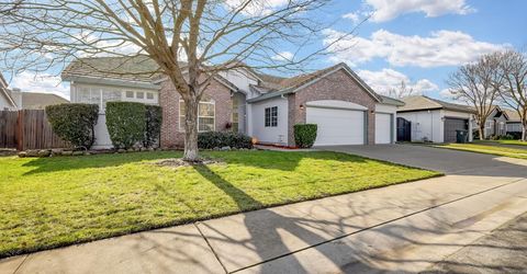 2004 Falls Dr, Yuba City, CA 95993 Photo