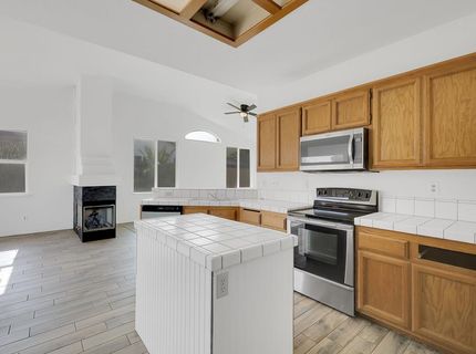 2004 Falls Dr, Yuba City, CA 95993 Photo