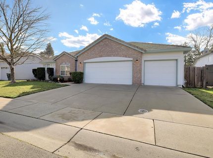 2004 Falls Dr, Yuba City, CA 95993 Photo