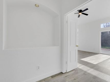 2004 Falls Dr, Yuba City, CA 95993 Photo