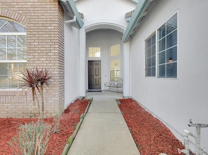 2004 Falls Dr, Yuba City, CA 95993 Photo