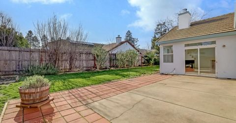 2004 Falls Dr, Yuba City, CA 95993 Photo