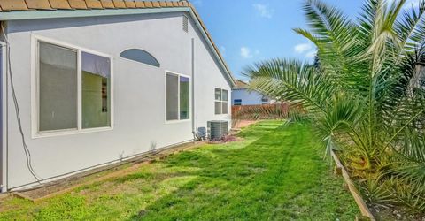 2004 Falls Dr, Yuba City, CA 95993 Photo