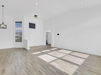 2004 Falls Dr, Yuba City, CA 95993 Photo