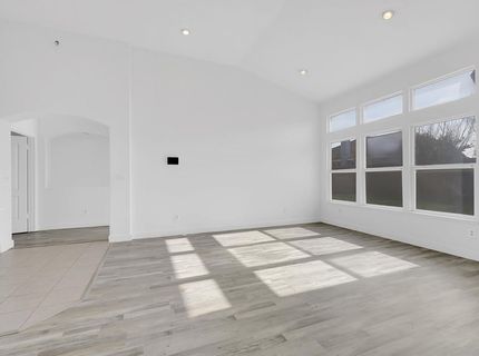 2004 Falls Dr, Yuba City, CA 95993 Photo