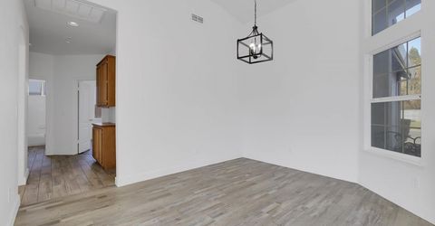 2004 Falls Dr, Yuba City, CA 95993 Photo