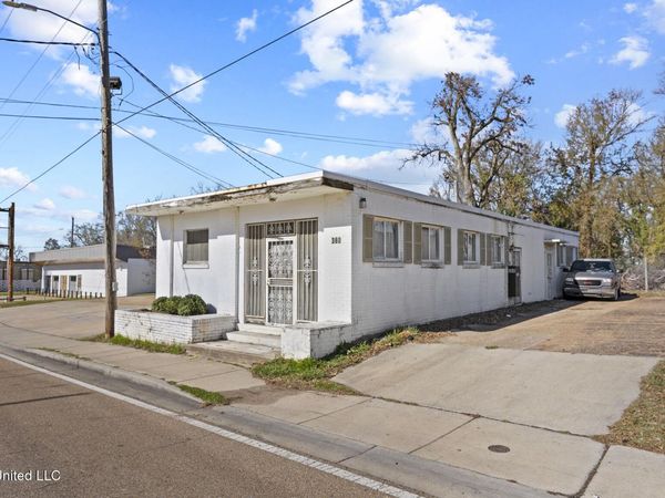 360 E Fortification Street, Jackson, MS 39202