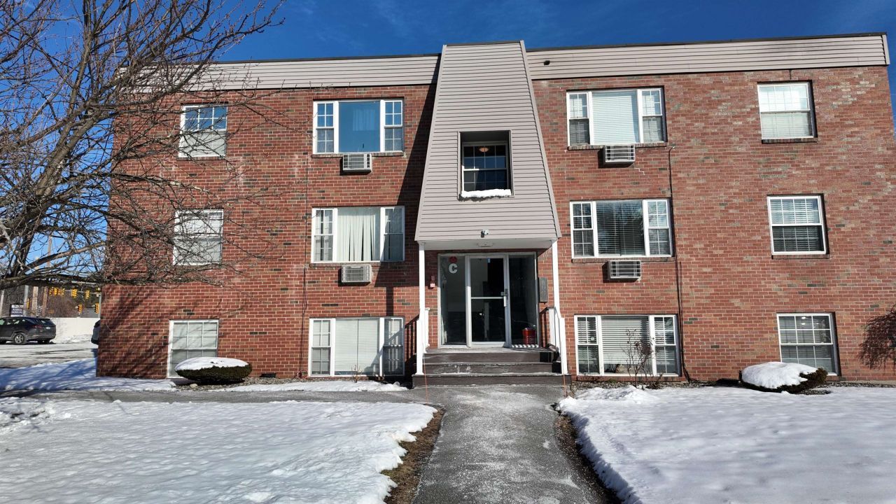 99 Cluff Crossing Road, Unit C12, Salem, NH 03079 Main Photo