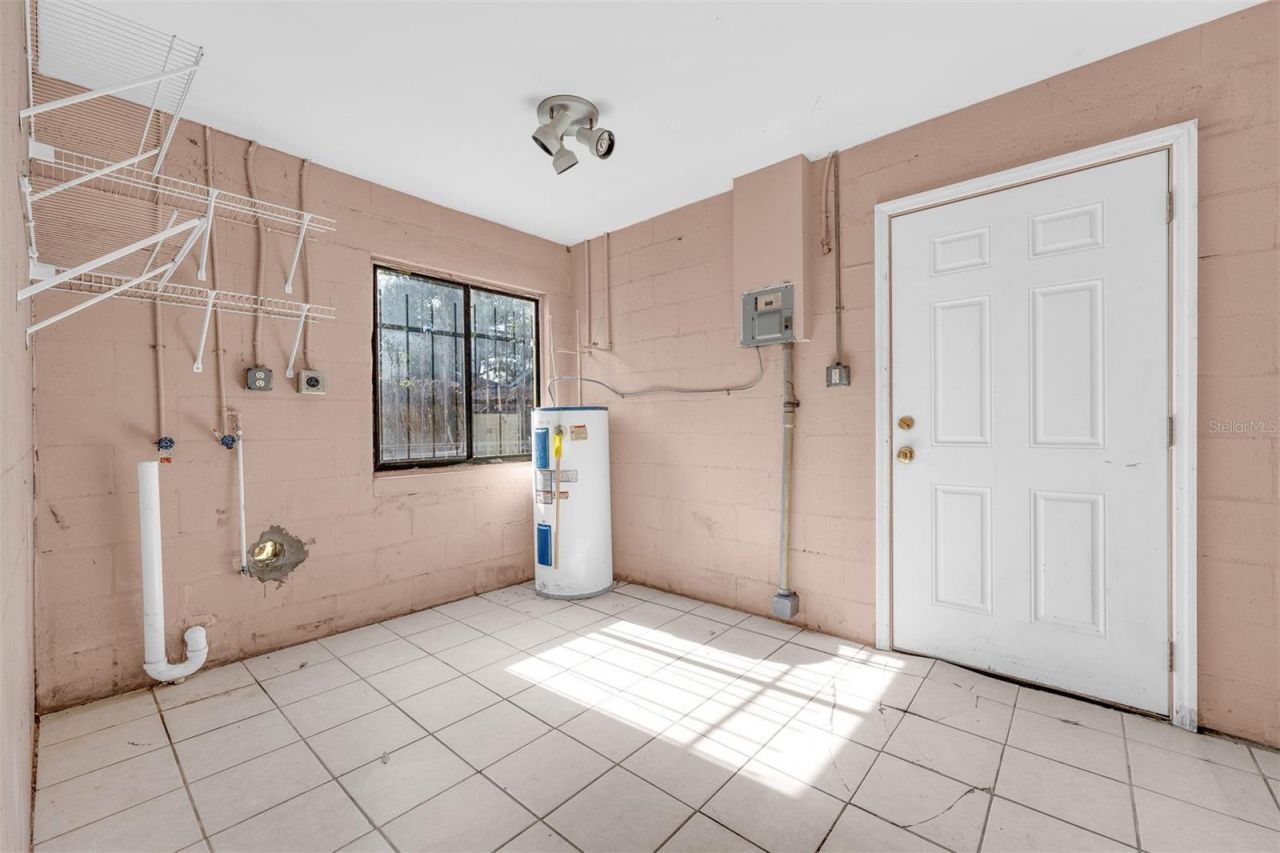 716 Grove Avenue, Orlando, FL 32805 Photo