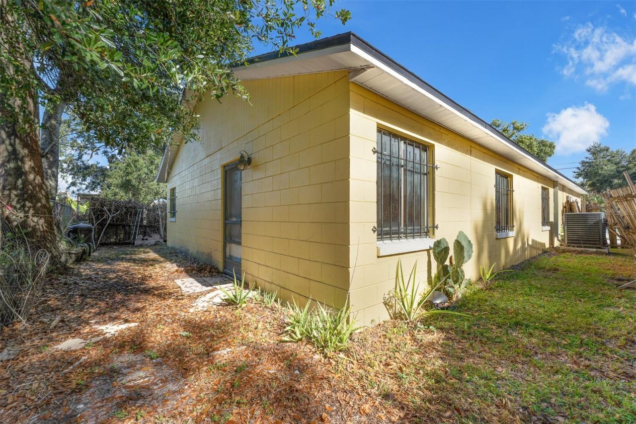 716 Grove Avenue, Orlando, FL 32805 Photo