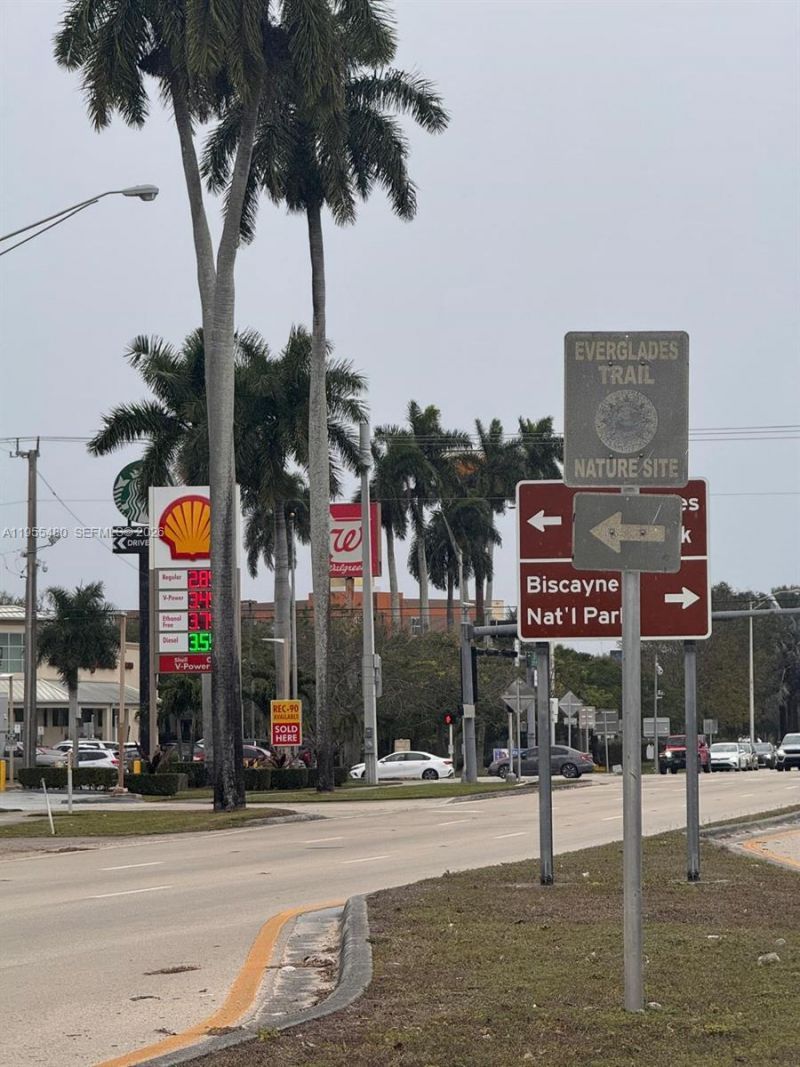 2721 SE 26th Rd, Unit 2721, Homestead, FL 33035 Photo