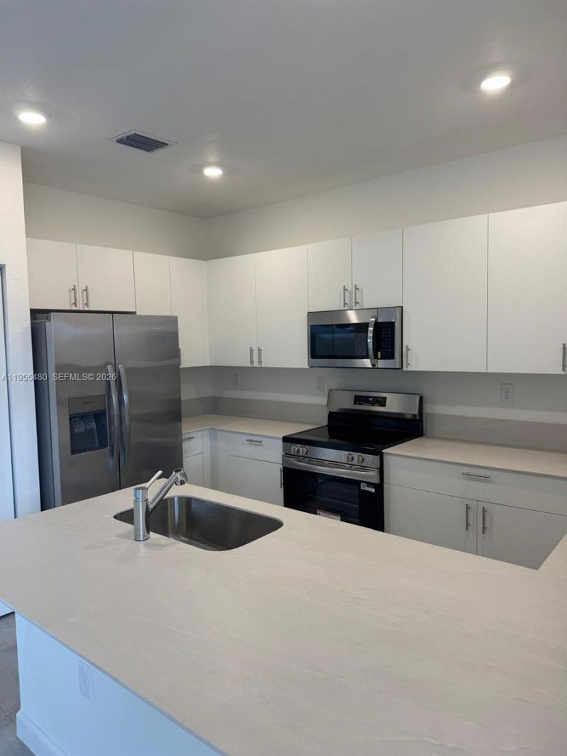 2721 SE 26th Rd, Unit 2721, Homestead, FL 33035 Photo