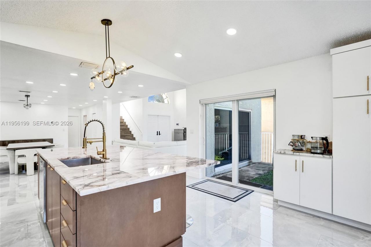 5380 NW 117th Ave , Coral Springs, FL 33076 Photo